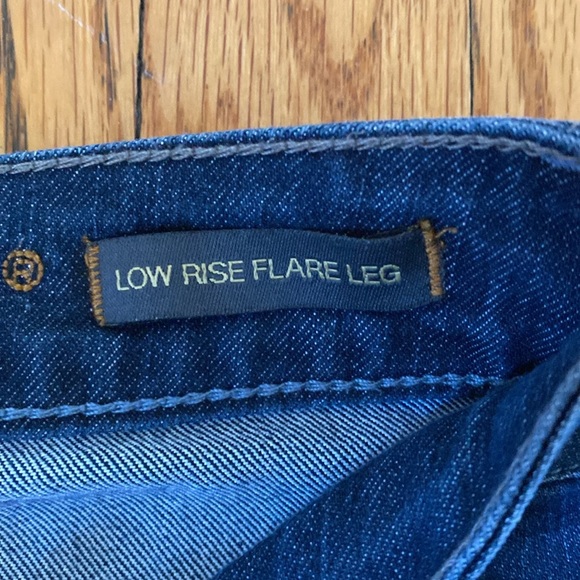 Jag low rise flare leg size 6p jeans - Picture 4 of 5